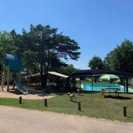3 Etoiles - Piscine - Eecc0c キャンプ場